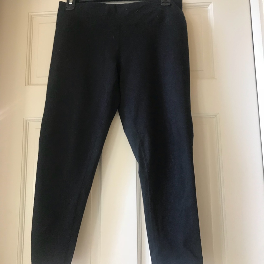 Black Zella Crops